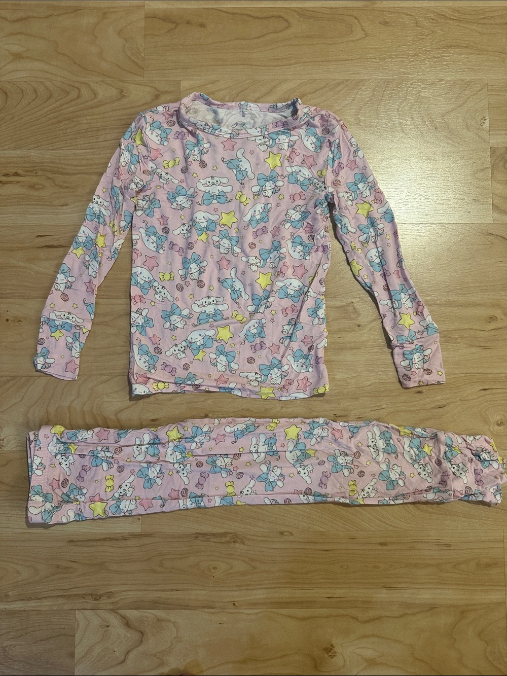 Posh Peanut - Cinnamoroll Classic Pajama Set size 5/6